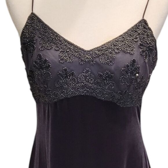 Rhapsody Velvet Empire Waist Dress - Picture 8 of 8